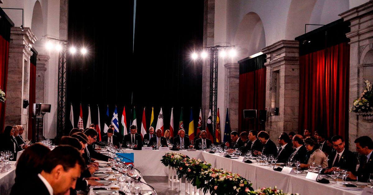 15 countries fight to protect EU cohesion funding