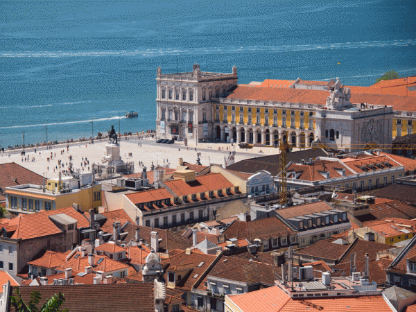 PTGoldenVisa is driving real estate investment in Portugal